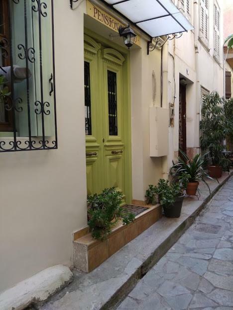 Pension Isabo Нафплион Экстерьер фото